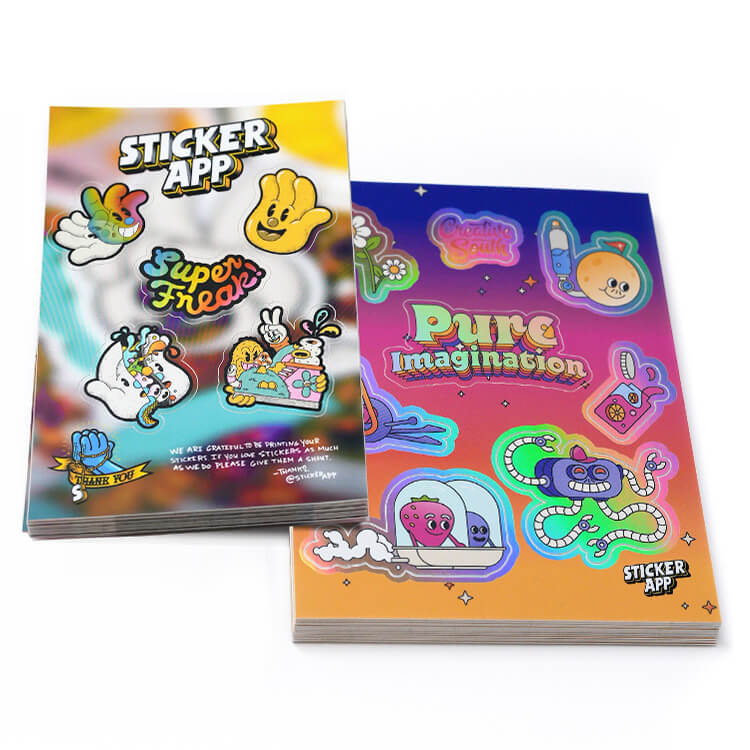Stickerbögen mit farbenfrohen Stickermotiven zu Themen wie "Super Freak" und "Pure Imagination".